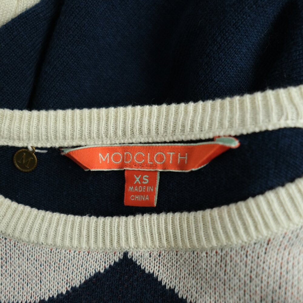Modcloth crew neck sweater, size XS - Picture 5 of 5